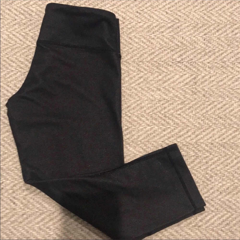 Lululemon crop leggings